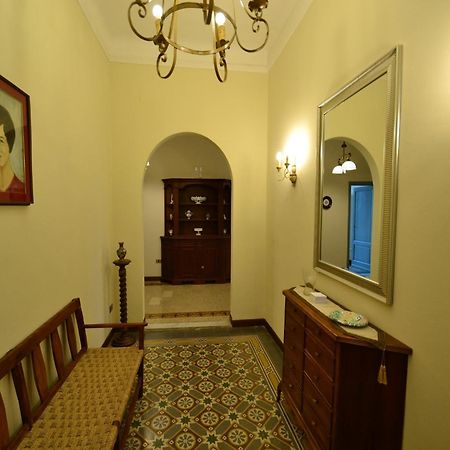 Lovely Holiday Home In Montefiridolfi With Hill View Exteriör bild