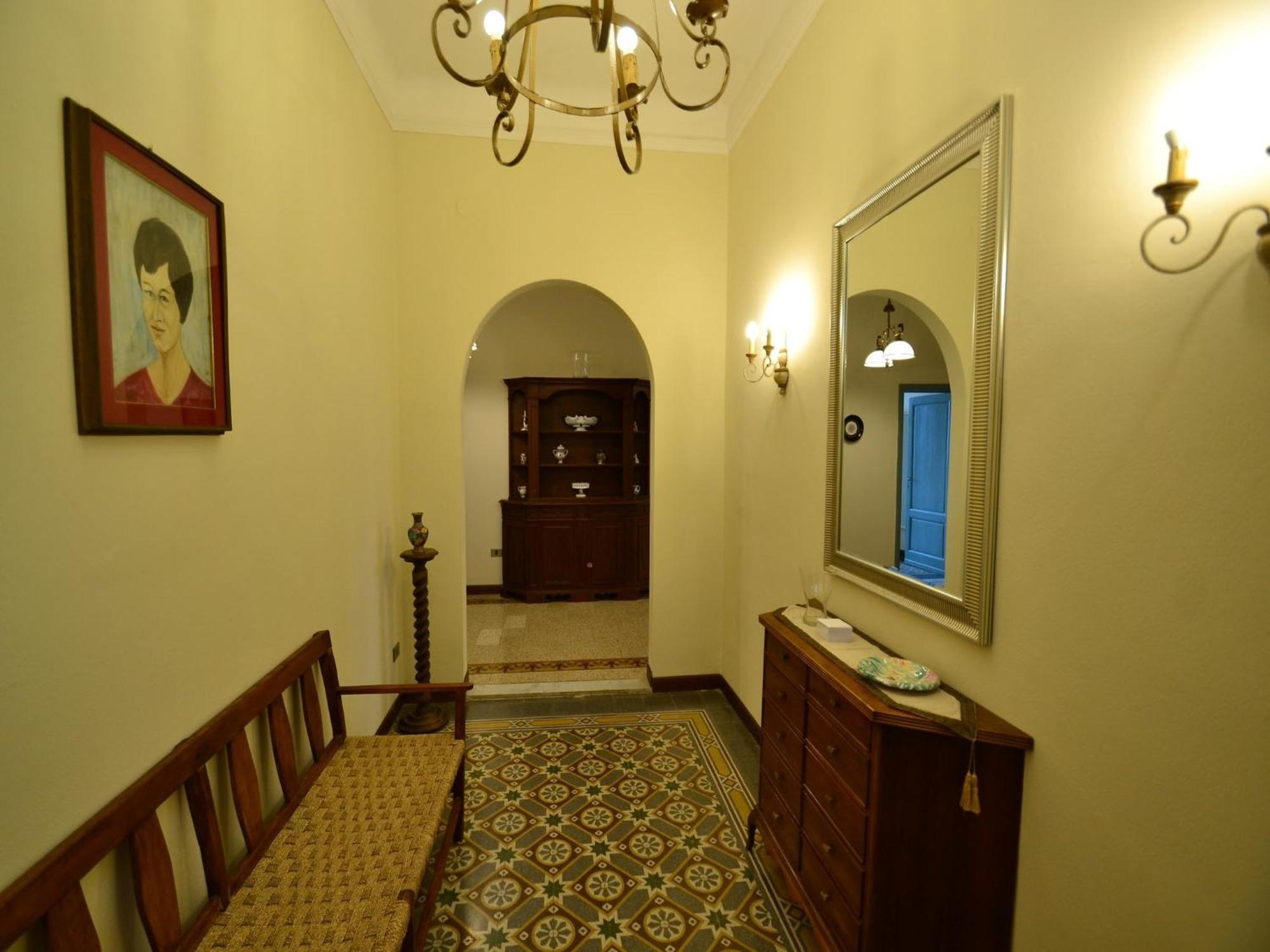Lovely Holiday Home In Montefiridolfi With Hill View Exteriör bild
