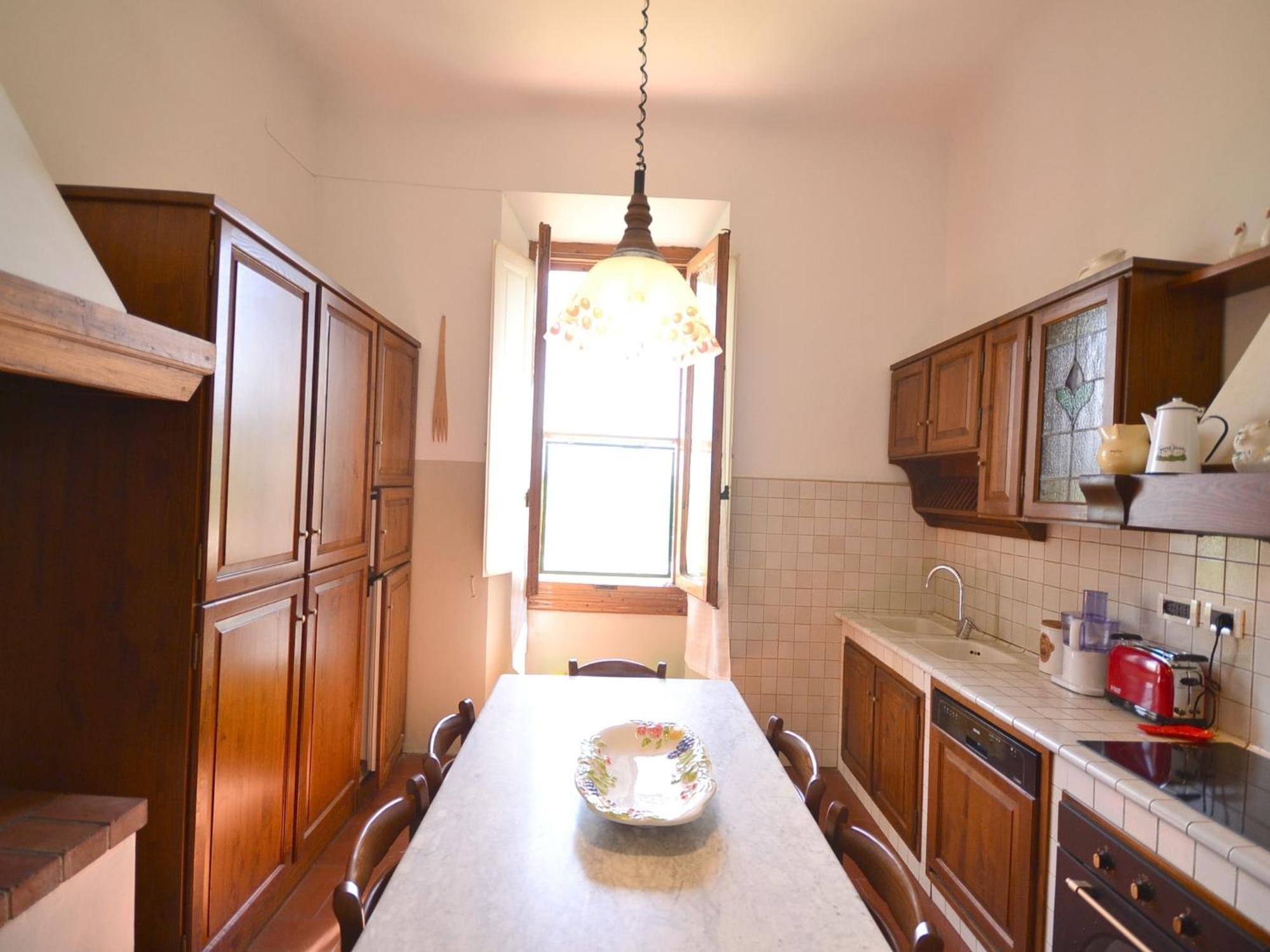 Lovely Holiday Home In Montefiridolfi With Hill View Exteriör bild