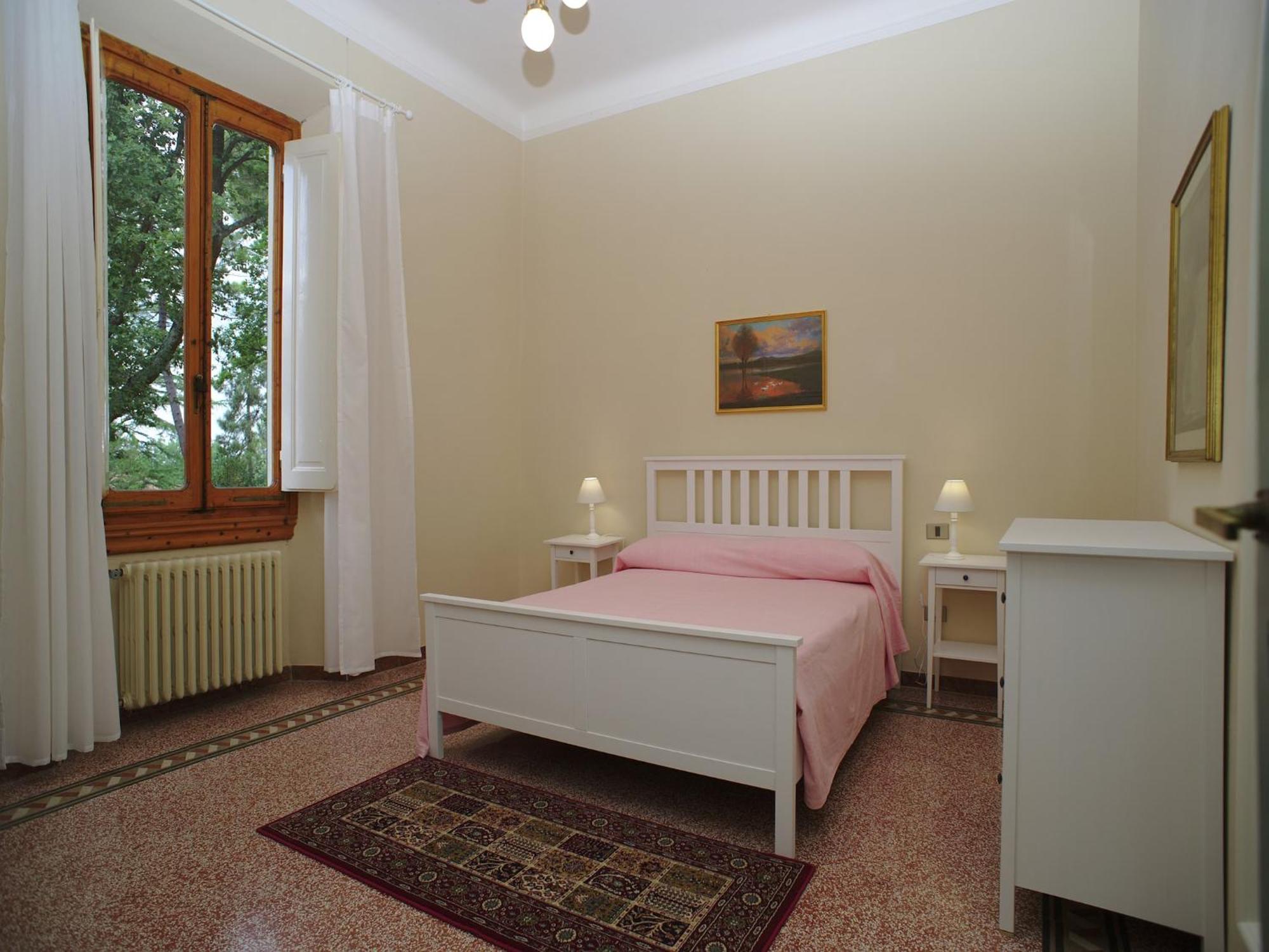 Lovely Holiday Home In Montefiridolfi With Hill View Exteriör bild