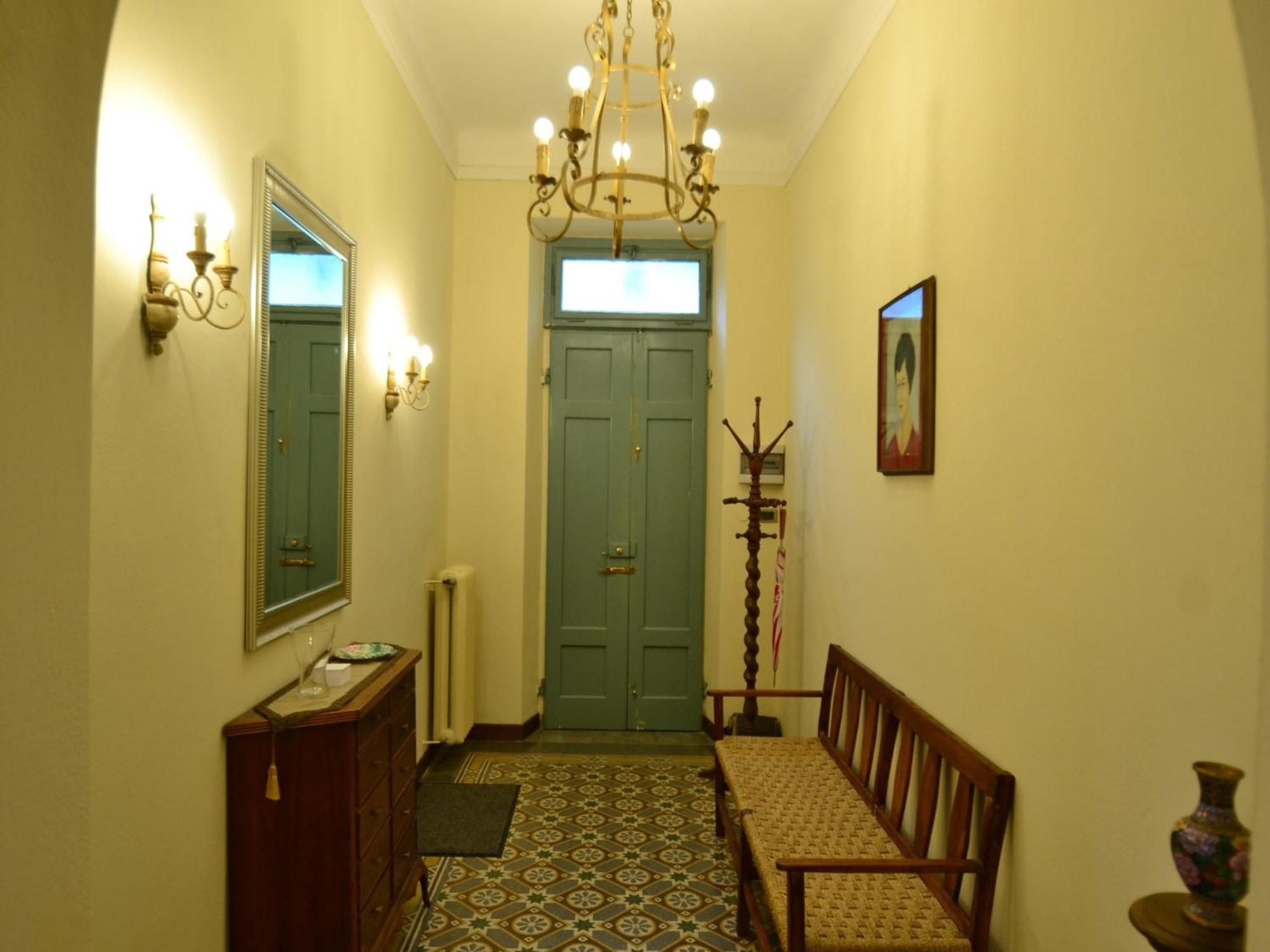 Lovely Holiday Home In Montefiridolfi With Hill View Exteriör bild